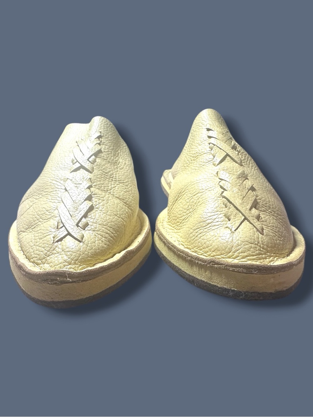 Free People Nova Flat Slides in Creamy Yellow. Size 38 (US 8) - Picture 5 of 12
